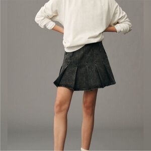 Pilcro Anthropologie Gray‎ Pleated Denim Jean Skirt Size 4